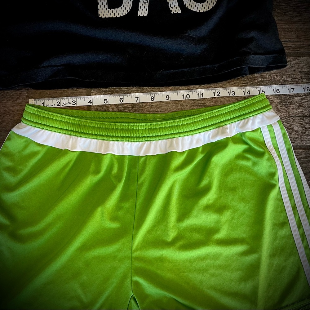 Adidas Black floral Graphic Tee and Green athletic Shorts Set L - Picture 3 of 9